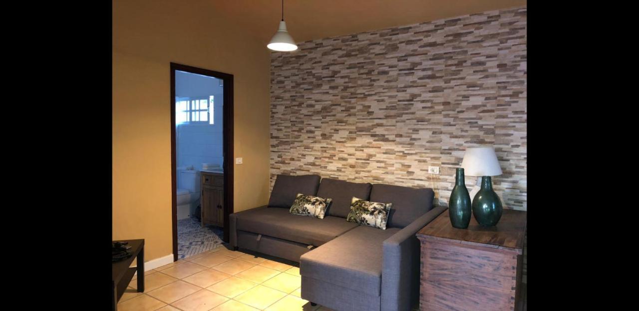 Апартаменты Vivienda Casa Abuela Эль-Пасо Экстерьер фото